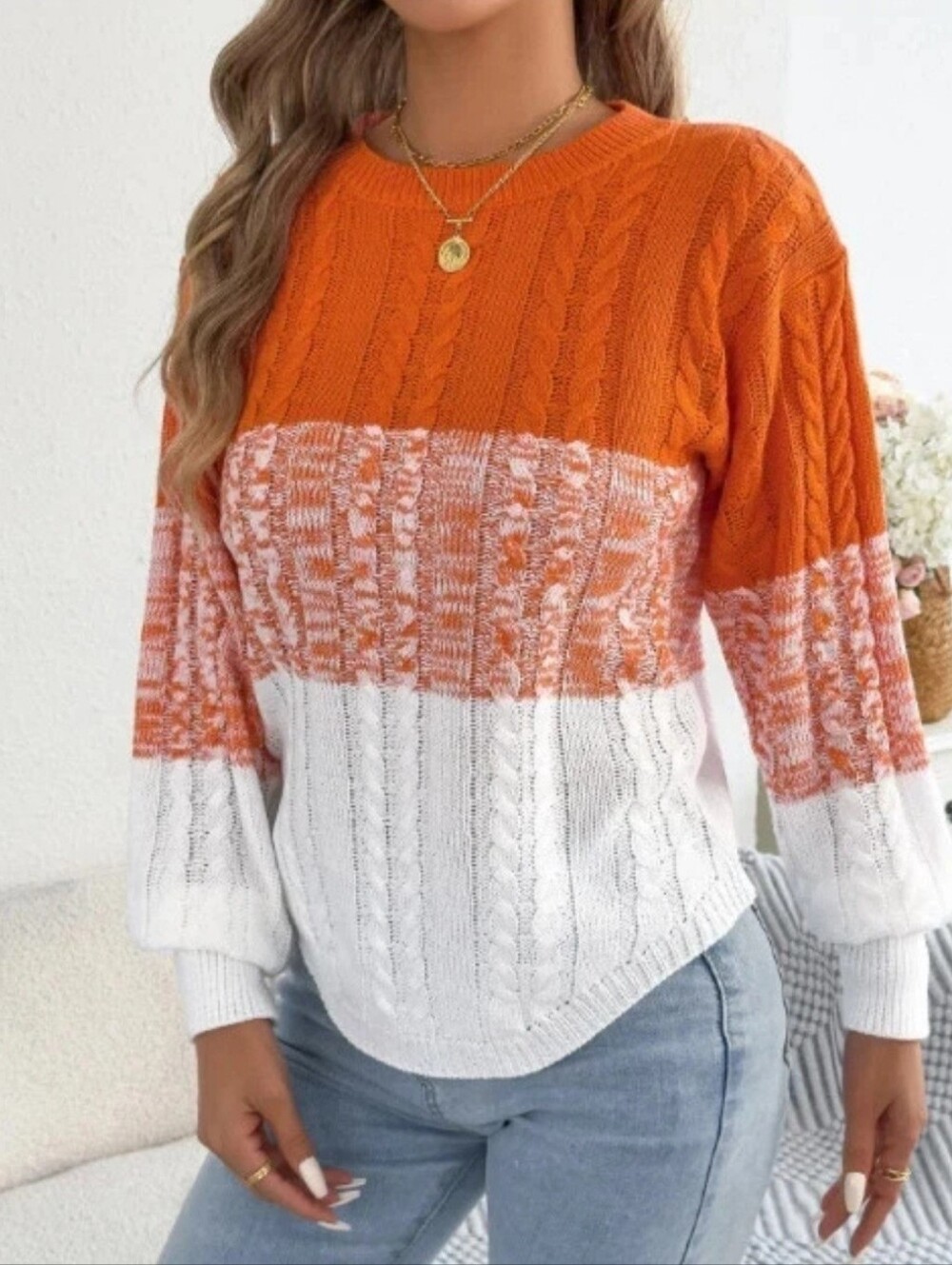 Women's White And Orange Color Block Long Sleeve Sweater Sixe XL Crew Neck